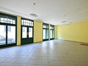 Prodej obchodního prostoru, Karlovy Vary, Mariánskolázeňská, 55 m2