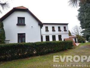 Prodej rodinného domu, Zdiby - Veltěž, Průběžná, 320 m2