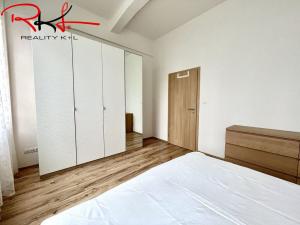 Pronájem bytu 2+kk, Praha - Nusle, Bartoškova, 60 m2