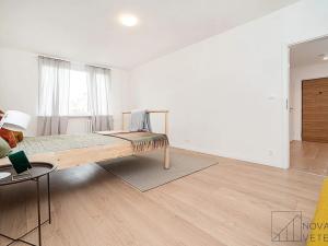 Prodej bytu 4+kk, Praha - Bohnice, Feřtekova, 74 m2