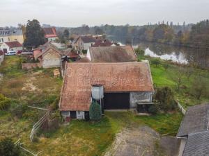 Prodej podílu 1/2 zemědělské usedlosti, Pardubice - Rosice, Rybitevská, 137 m2