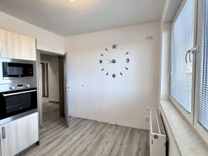 Pronájem bytu 3+1, Chrudim - Chrudim III, Obce Ležáků, 85 m2