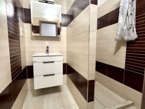 Pronájem bytu 3+1, Chrudim - Chrudim III, Obce Ležáků, 85 m2