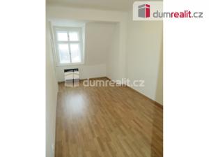 Pronájem bytu 2+kk, Praha - Bubeneč, Českomalínská, 60 m2