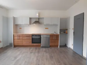 Pronájem bytu 2+kk, Český Krumlov - Plešivec, 5. května, 39 m2