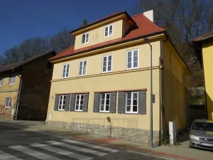 Pronájem bytu 2+kk, Český Krumlov - Plešivec, 5. května, 39 m2