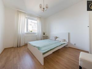 Prodej bytu 2+kk, Praha - Zličín, Hevlínská, 64 m2