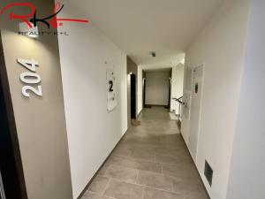 Pronájem bytu 2+kk, Praha - Ruzyně, Stočesova, 64 m2