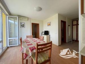 Prodej bytu 3+kk, Nesebar, Bulharsko, 63 m2