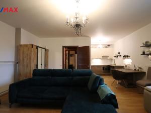 Pronájem bytu 1+kk, Karlovy Vary, Jateční, 61 m2