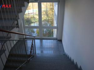 Pronájem bytu 1+kk, Karlovy Vary, Jateční, 61 m2