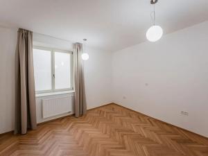 Pronájem bytu 3+kk, Praha - Nové Město, Růžová, 92 m2