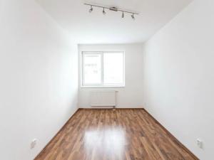 Pronájem bytu 2+kk, Praha - Kbely, Pod Nouzovem, 45 m2