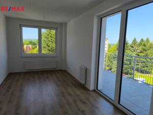 Prodej bytu 3+kk, Karlovy Vary, Šumavská, 72 m2