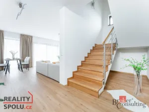 Prodej rodinného domu, Ořech, Východní, 161 m2