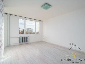 Prodej bytu 1+kk, Praha - Střížkov, Českolipská, 27 m2