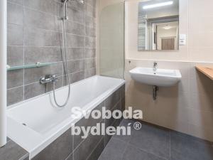 Prodej bytu 3+kk, Praha - Uhříněves, Oty Bubeníčka, 97 m2