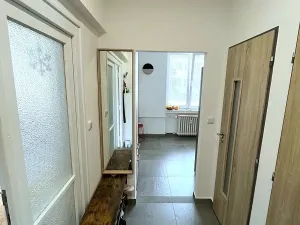 Pronájem bytu 2+kk, Praha - Strašnice, Ke Strašnické, 45 m2