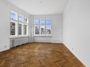 Pronájem bytu 2+kk, Praha - Vinohrady, Korunní, 60 m2