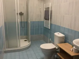 Pronájem kanceláře, Olomouc - Chválkovice, 200 m2