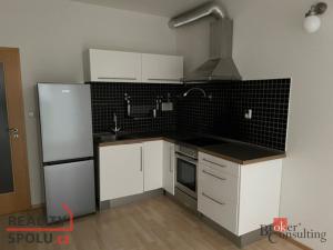 Pronájem bytu 1+kk, Praha - Záběhlice, Velenovského, 29 m2