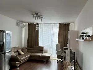 Pronájem bytu 3+kk, Praha - Vysočany, Poděbradská, 80 m2