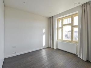 Pronájem bytu 4+1, Praha - Vinohrady, náměstí Jiřího z Poděbrad, 142 m2