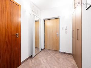 Prodej bytu 2+kk, Praha - Hloubětín, K náhonu, 70 m2