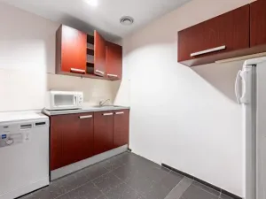 Pronájem kanceláře, Praha - Hostivař, Průmyslová, 351 m2