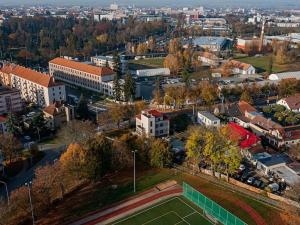 Prodej rodinného domu, Hradec Králové, Pouchovská, 400 m2