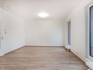 Pronájem bytu 1+kk, Praha - Strašnice, Počernická, 40 m2