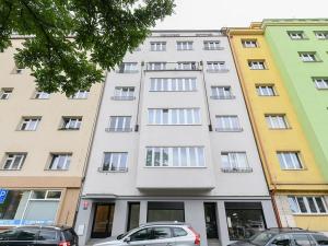 Pronájem bytu 1+kk, Praha - Libeň, náměstí Dr. Václava Holého, 22 m2