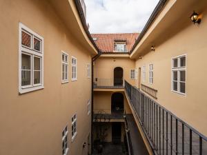 Prodej bytu 4+kk, Praha - Staré Město, Vejvodova, 89 m2