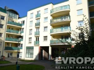 Pronájem bytu 3+kk, Praha - Žižkov, V kapslovně, 95 m2