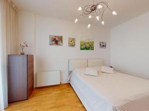 Prodej bytu 3+kk, Karlovy Vary, Libušina, 94 m2