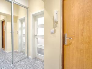 Prodej bytu 2+kk, Karlovy Vary, Ondřejská, 43 m2