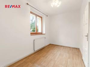 Pronájem bytu 3+kk, Praha - Prosek, Nad Krocínkou, 57 m2