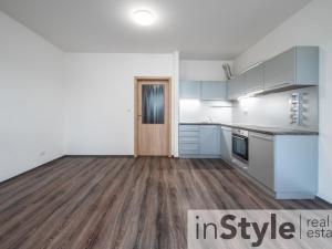 Pronájem bytu 1+kk, Uherské Hradiště - Mařatice, Pastýrna, 32 m2