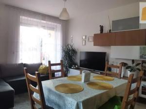 Pronájem bytu 3+kk, Strančice, 85 m2