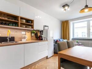 Pronájem bytu 2+kk, Praha - Staré Město, Dlouhá, 55 m2