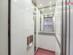 Prodej bytu 3+kk, Praha - Prosek, Veltruská, 60 m2