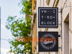 Pronájem bytu 1+kk, Praha - Holešovice, Vrbenského, 45 m2