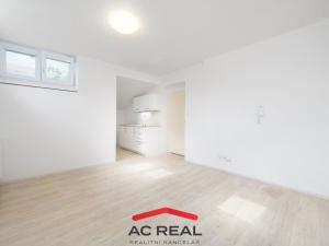 Prodej bytu 2+kk, Brno, Hostislavova, 39 m2