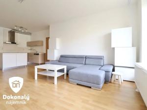 Pronájem bytu 3+kk, Praha - Kyje, Sicherova, 80 m2