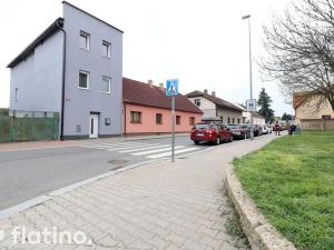 Prodej bytu 1+kk, Praha - Uhříněves, Salačova, 35 m2