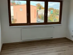 Pronájem bytu 2+kk, Praha - Prosek, Prosecká, 80 m2