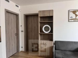 Pronájem bytu 2+kk, Praha - Vysočany, Sokolovská, 51 m2