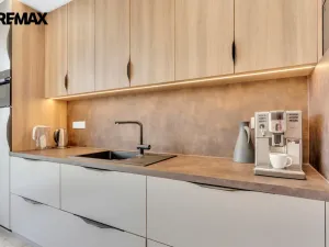 Pronájem obchodního prostoru, Velká Bíteš, 88 m2