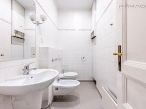 Pronájem bytu 3+1, Praha - Nové Město, Dřevná, 102 m2
