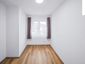 Pronájem rodinného domu, Dolní Ředice, Pardubická, 104 m2